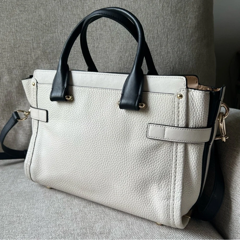 COACH Swagger 27 in Colorblock Light Gold Chalk Multi - Picture 3 of 16